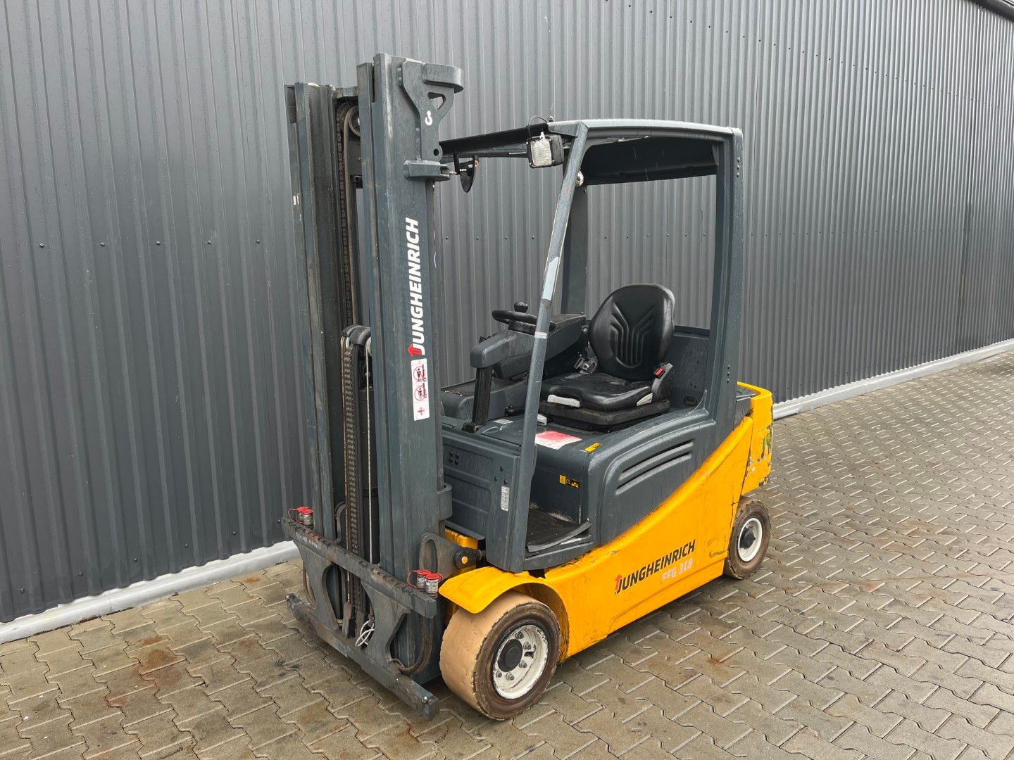 Jungheinrich EFG318