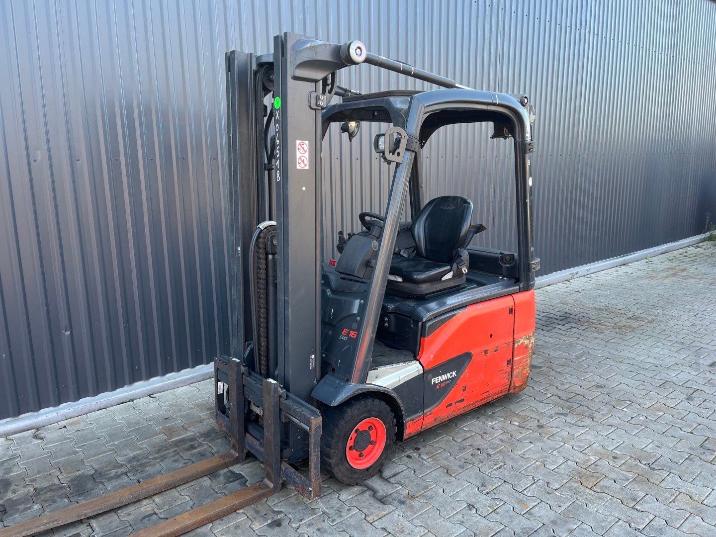 Linde E16-02