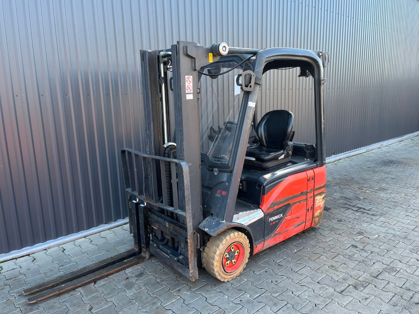 Linde E16-02