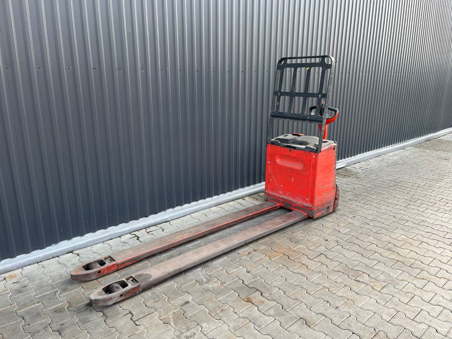 Linde T20
