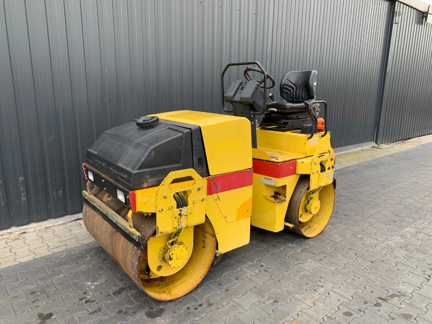 Dynapac CC122