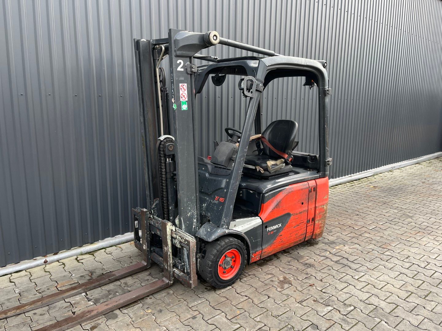Linde E16-02