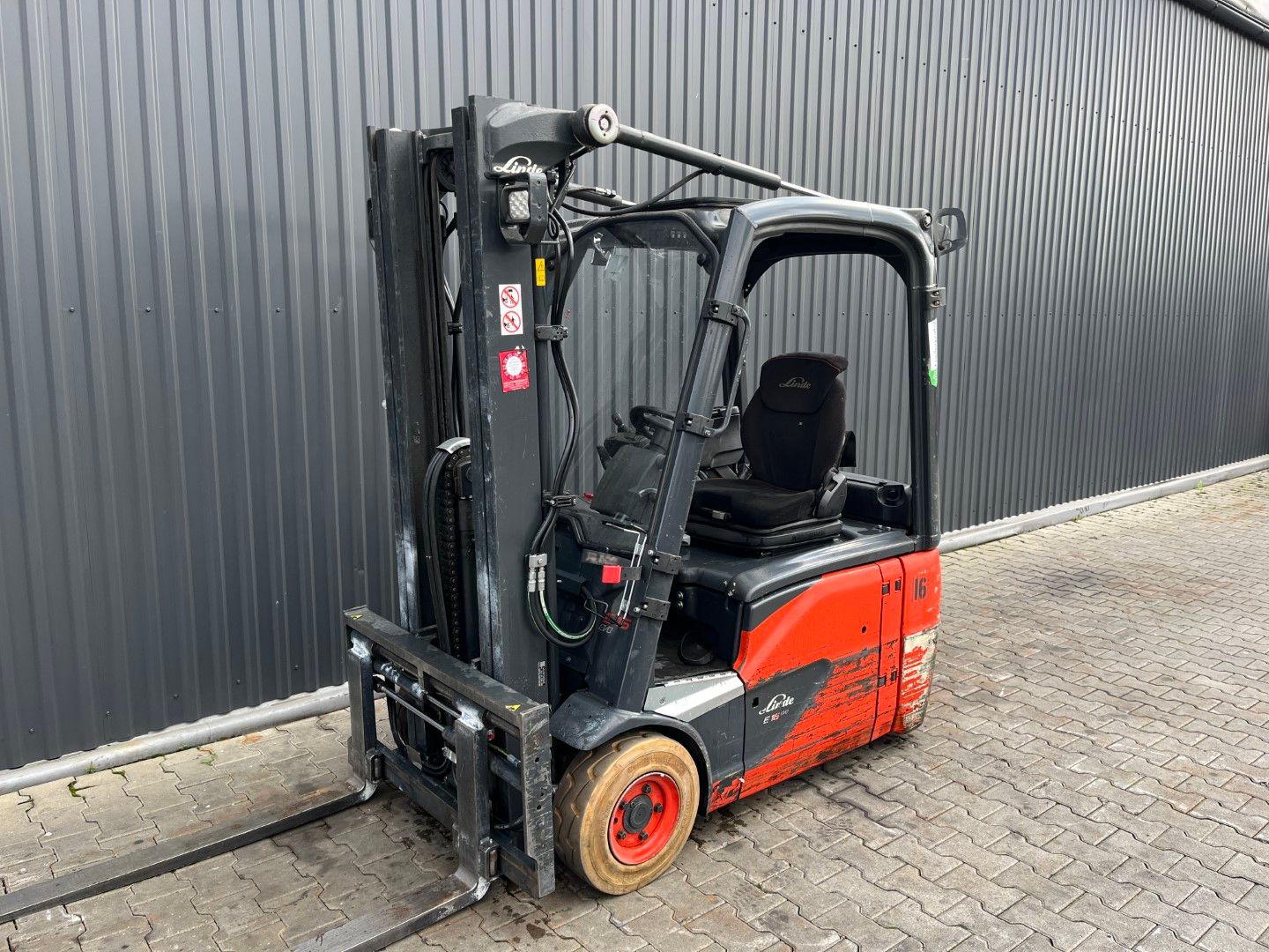 Linde E16-02