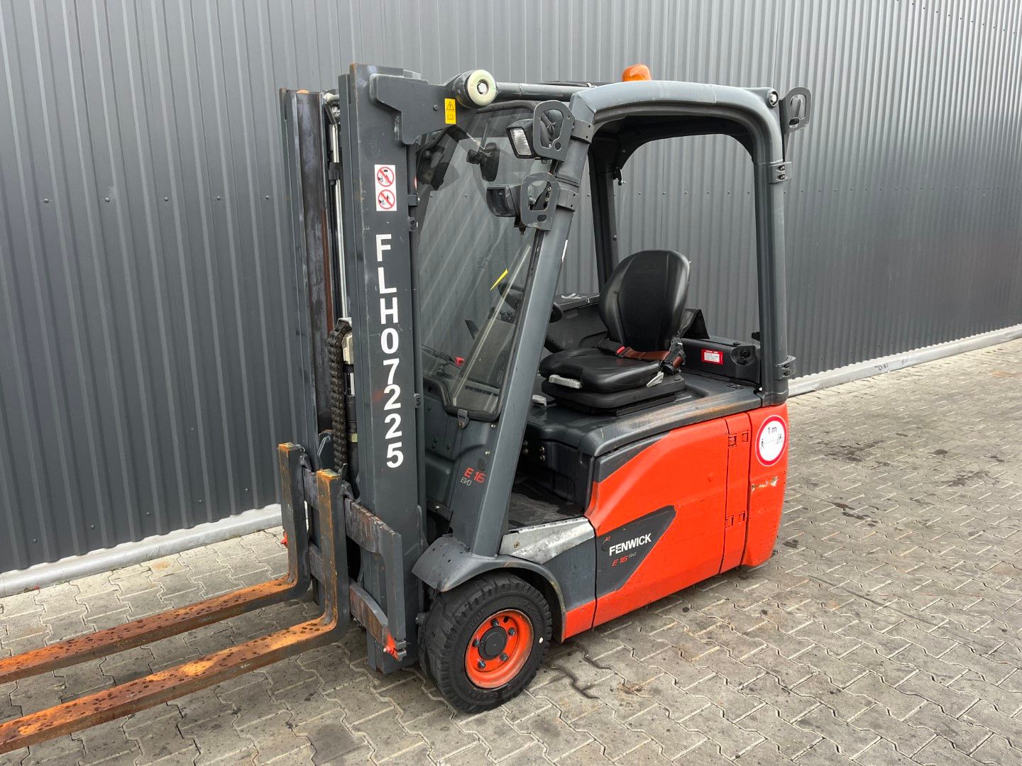 Linde E16-02