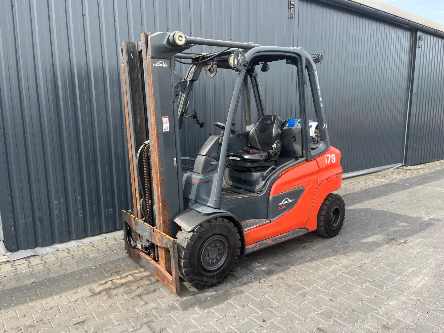 Linde H30T-01