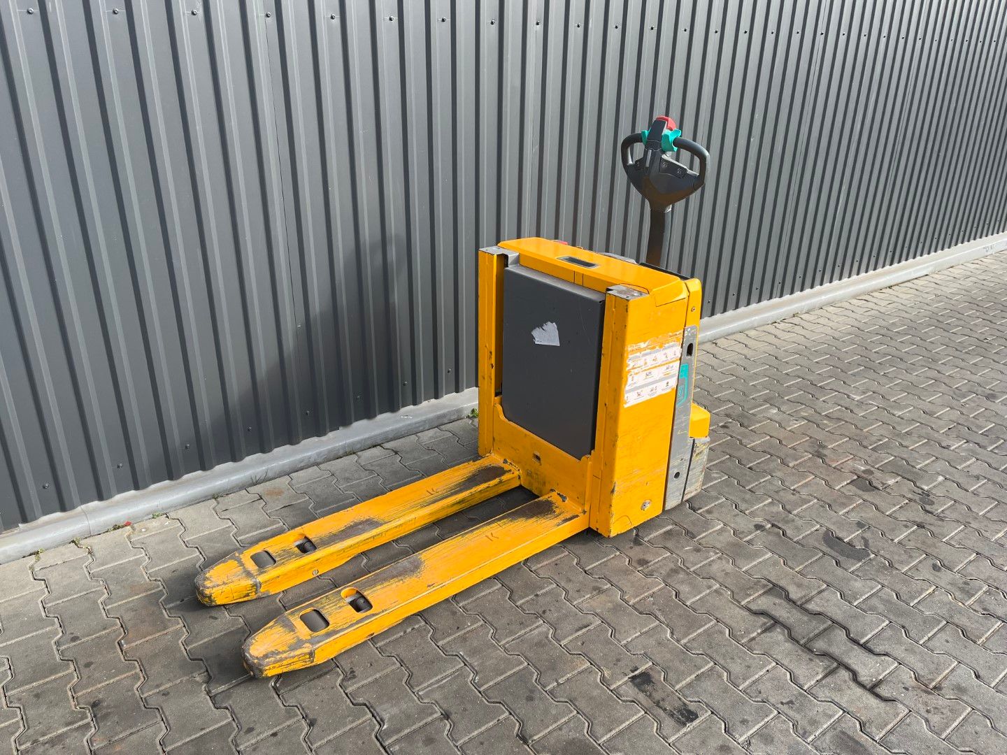Jungheinrich EJEC20