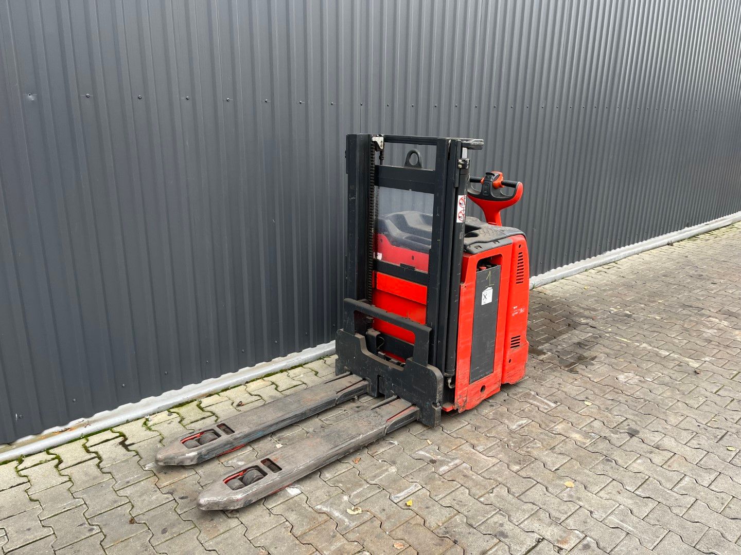 Linde L12L