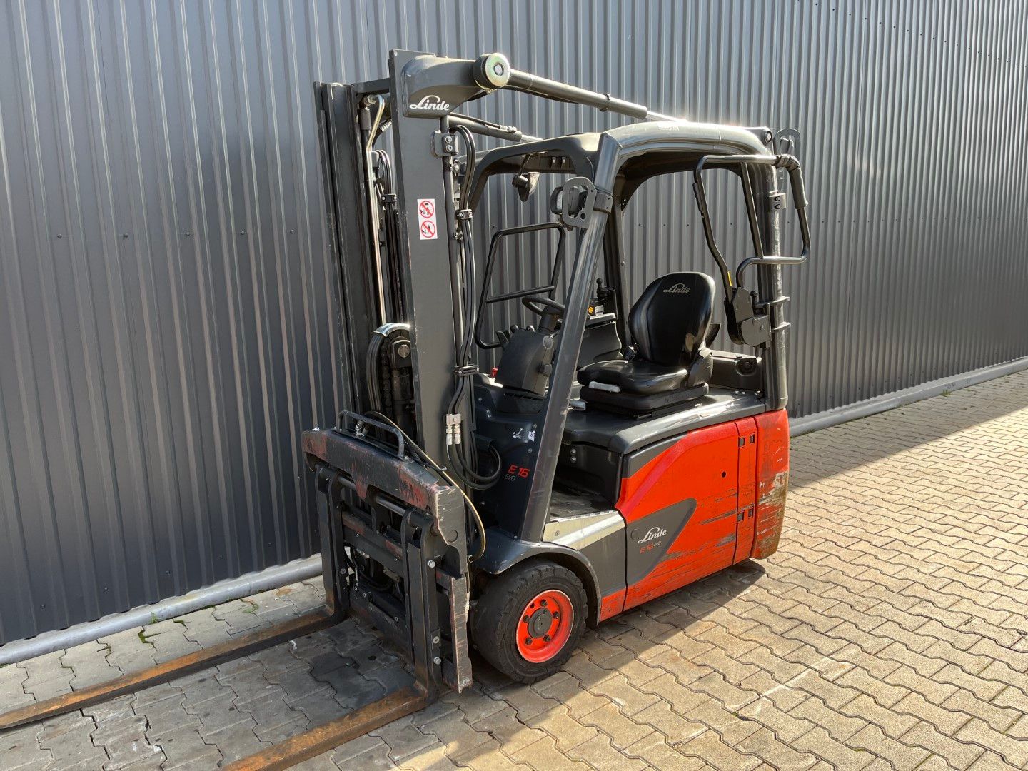Linde E16-02