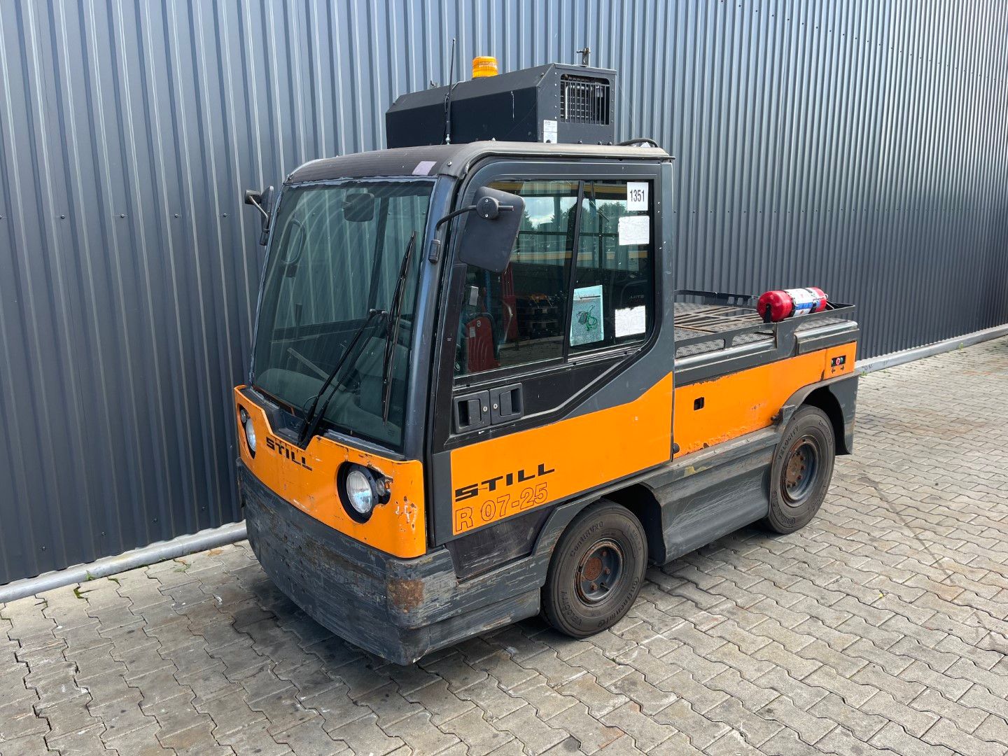 Still R07-25