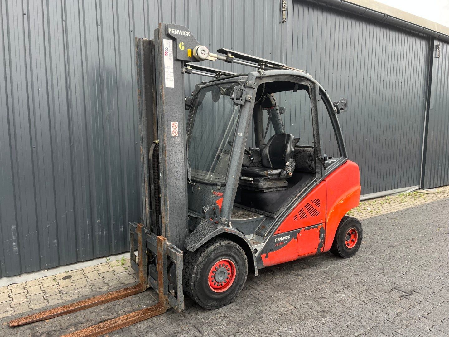Linde H35D-02