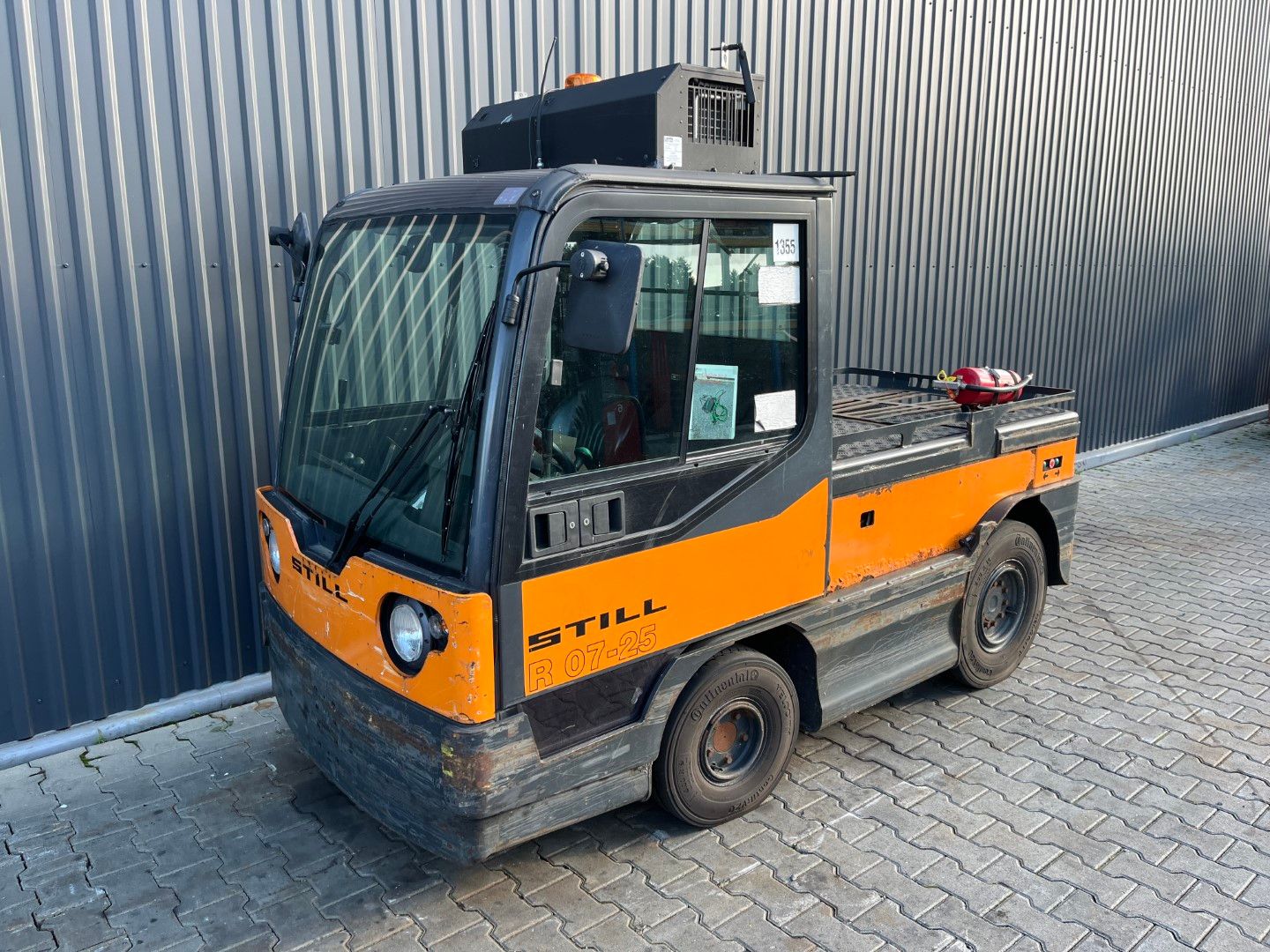 Still R07-25