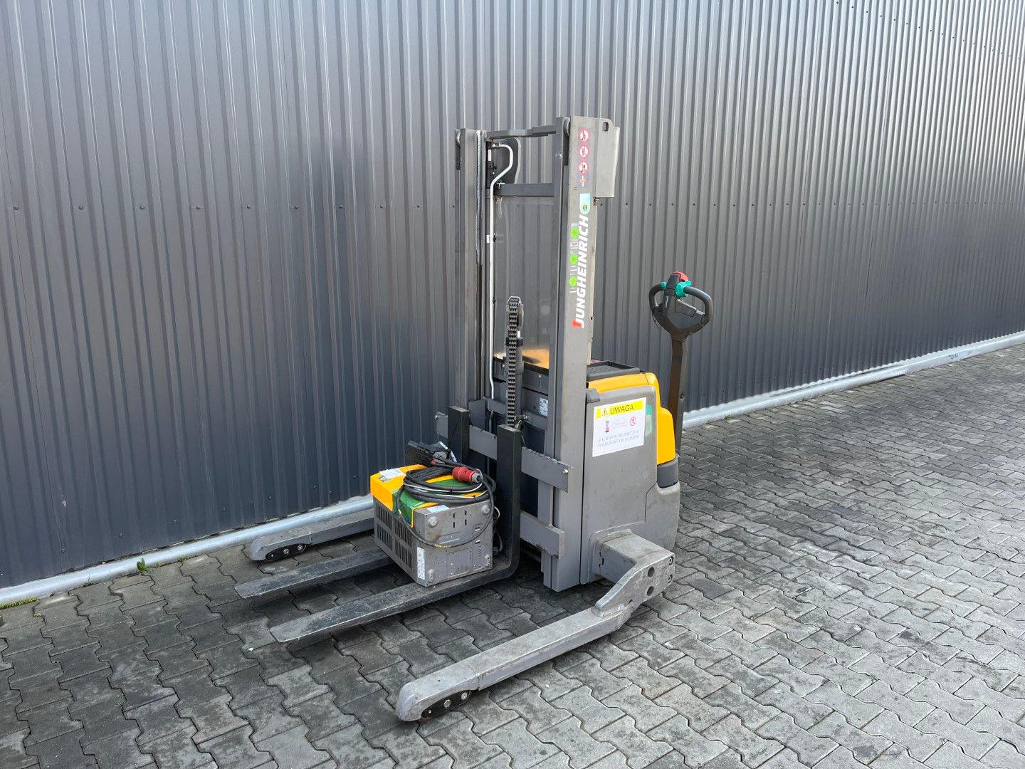 Jungheinrich EJC220b