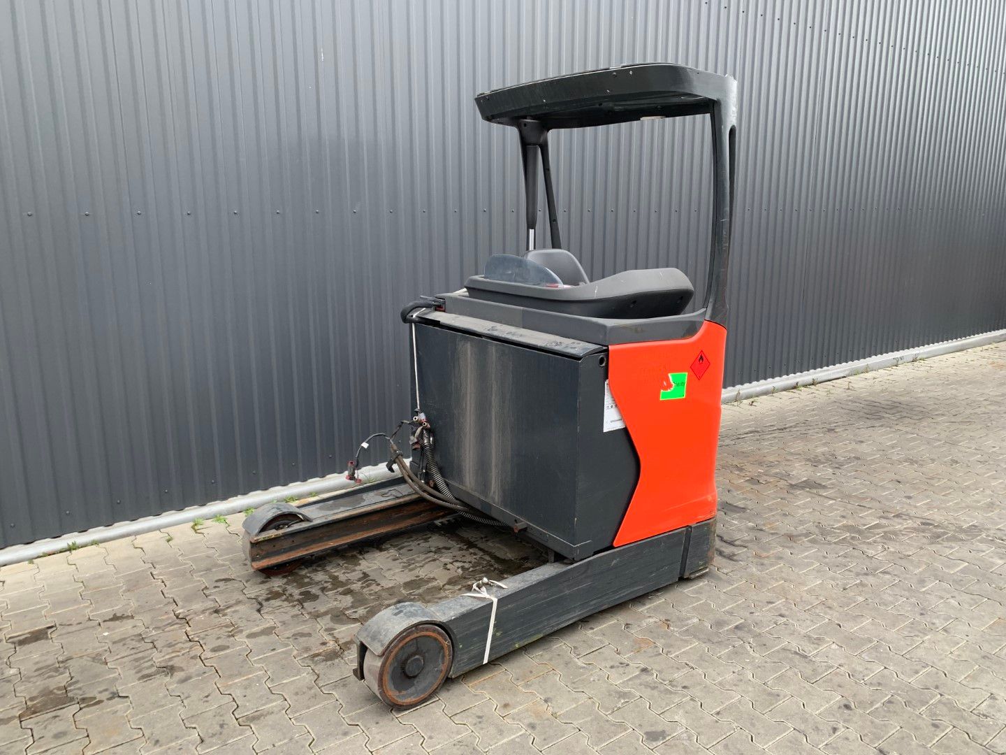 Linde R16