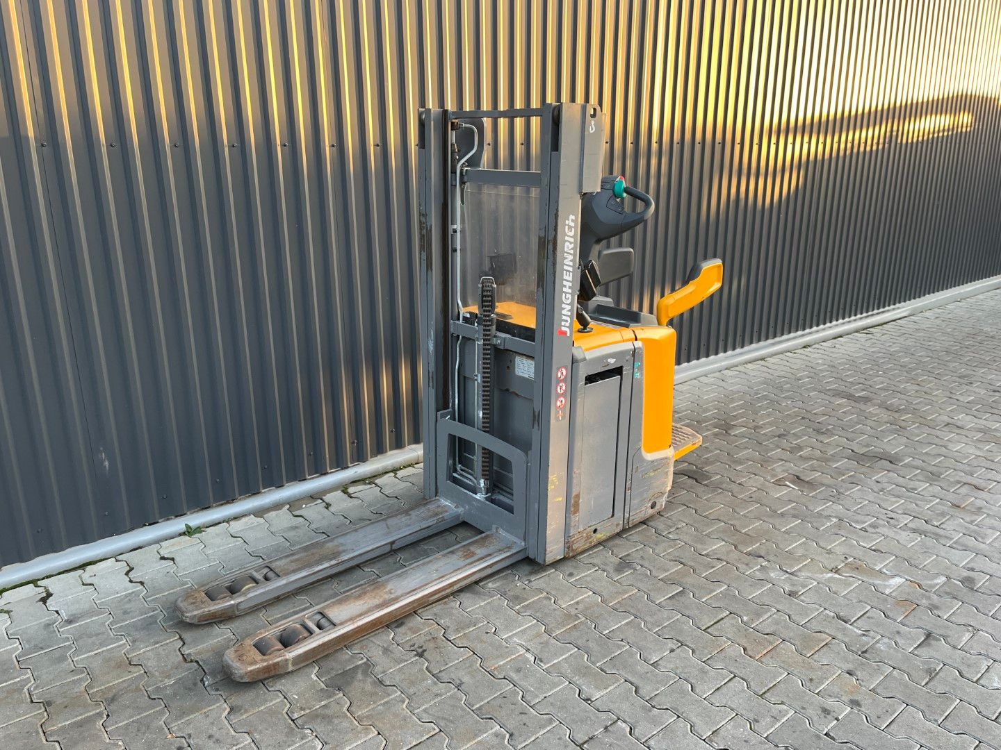 Jungheinrich ERC212z