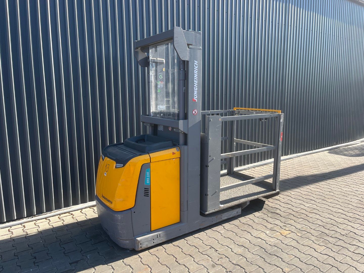 Jungheinrich EKS110