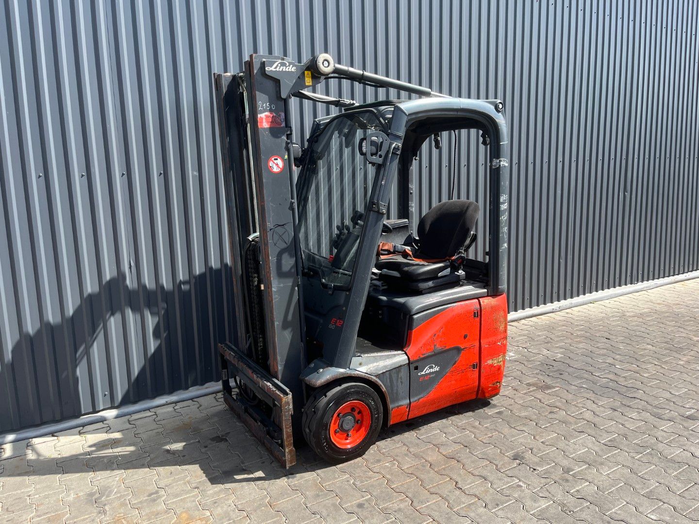 Linde E12-02