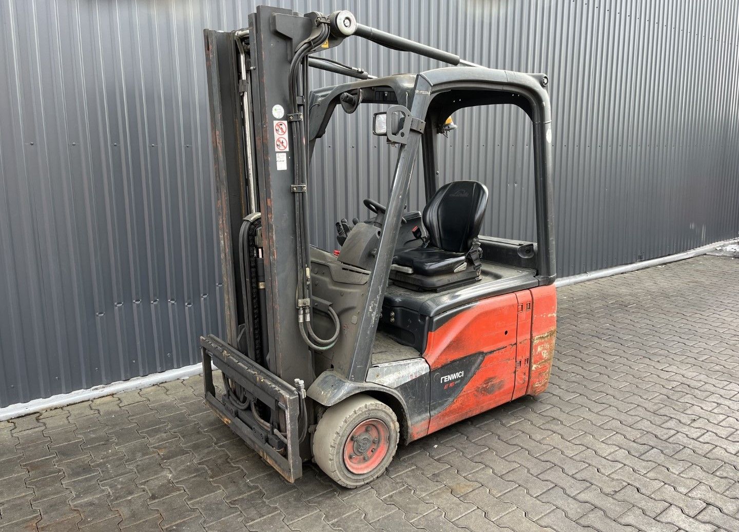 Linde E16-02