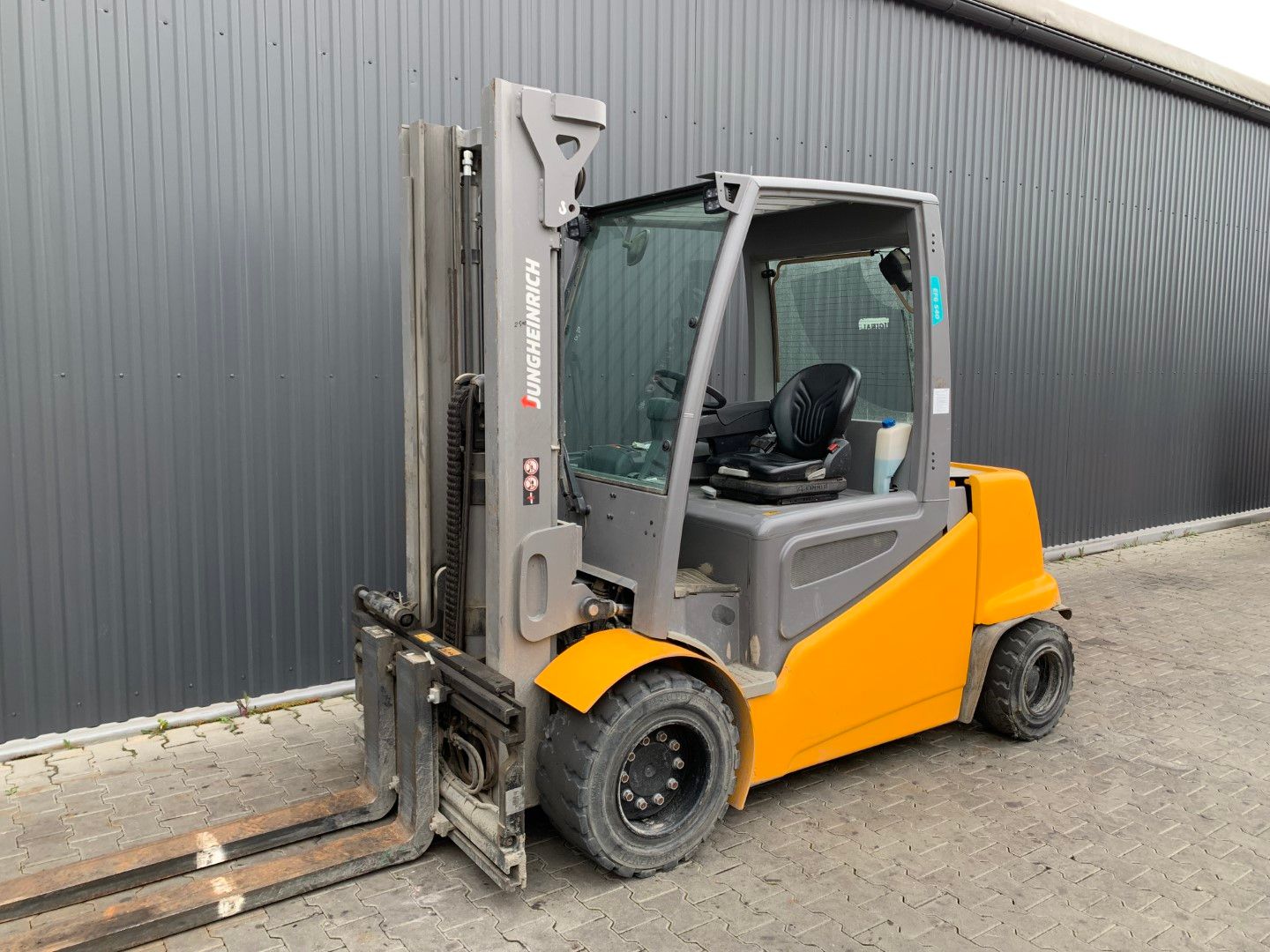 Jungheinrich EFGS40