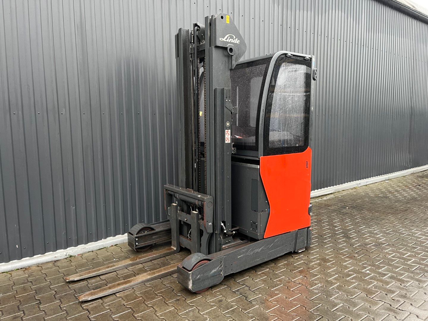 Linde R14-01