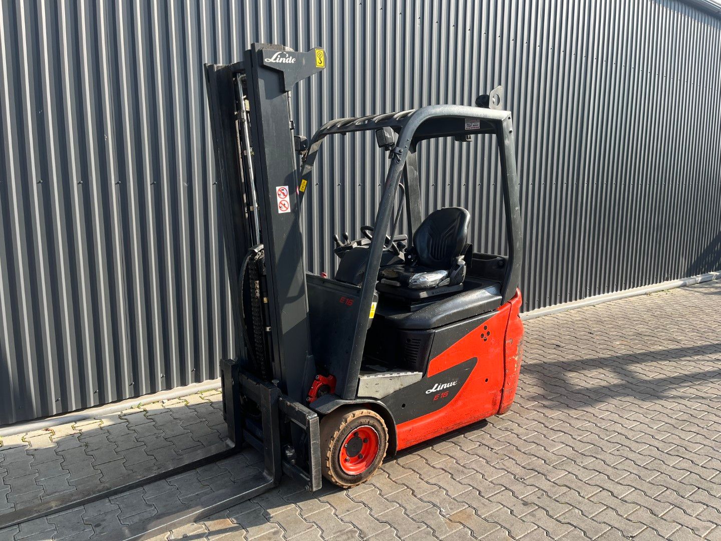 Linde E16C