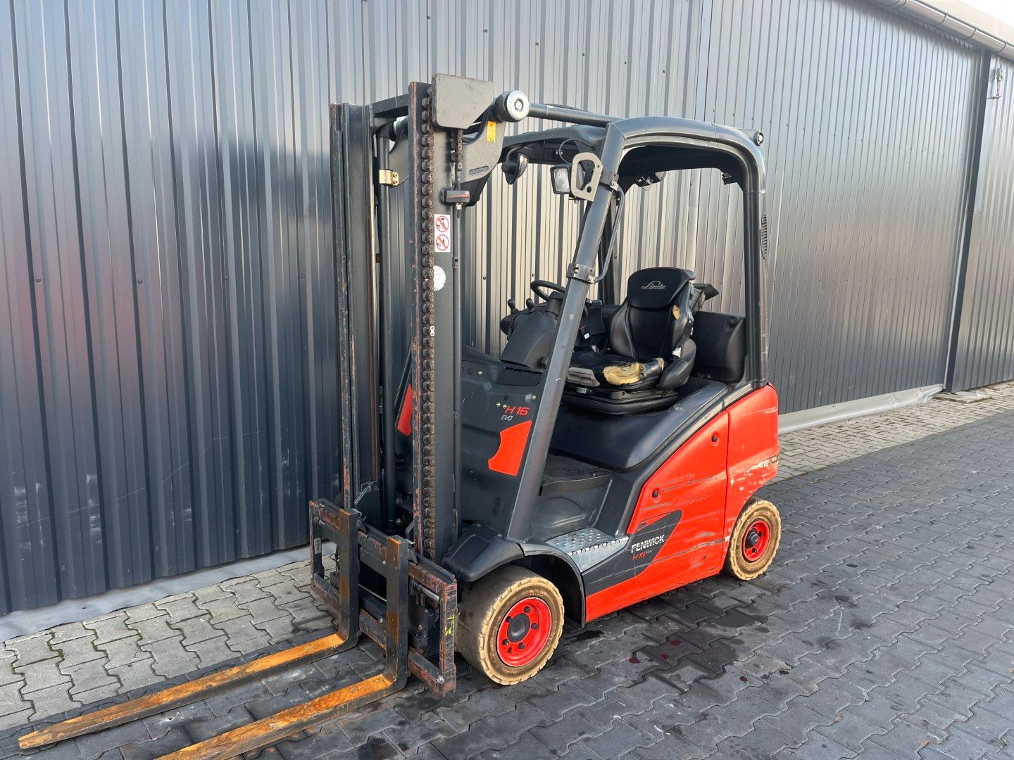 Linde H16T-01