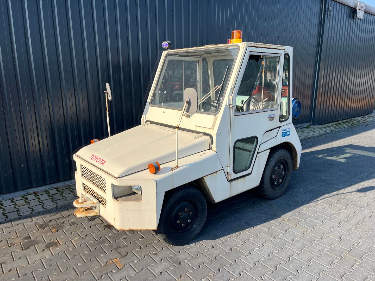 Toyota 2TG20
