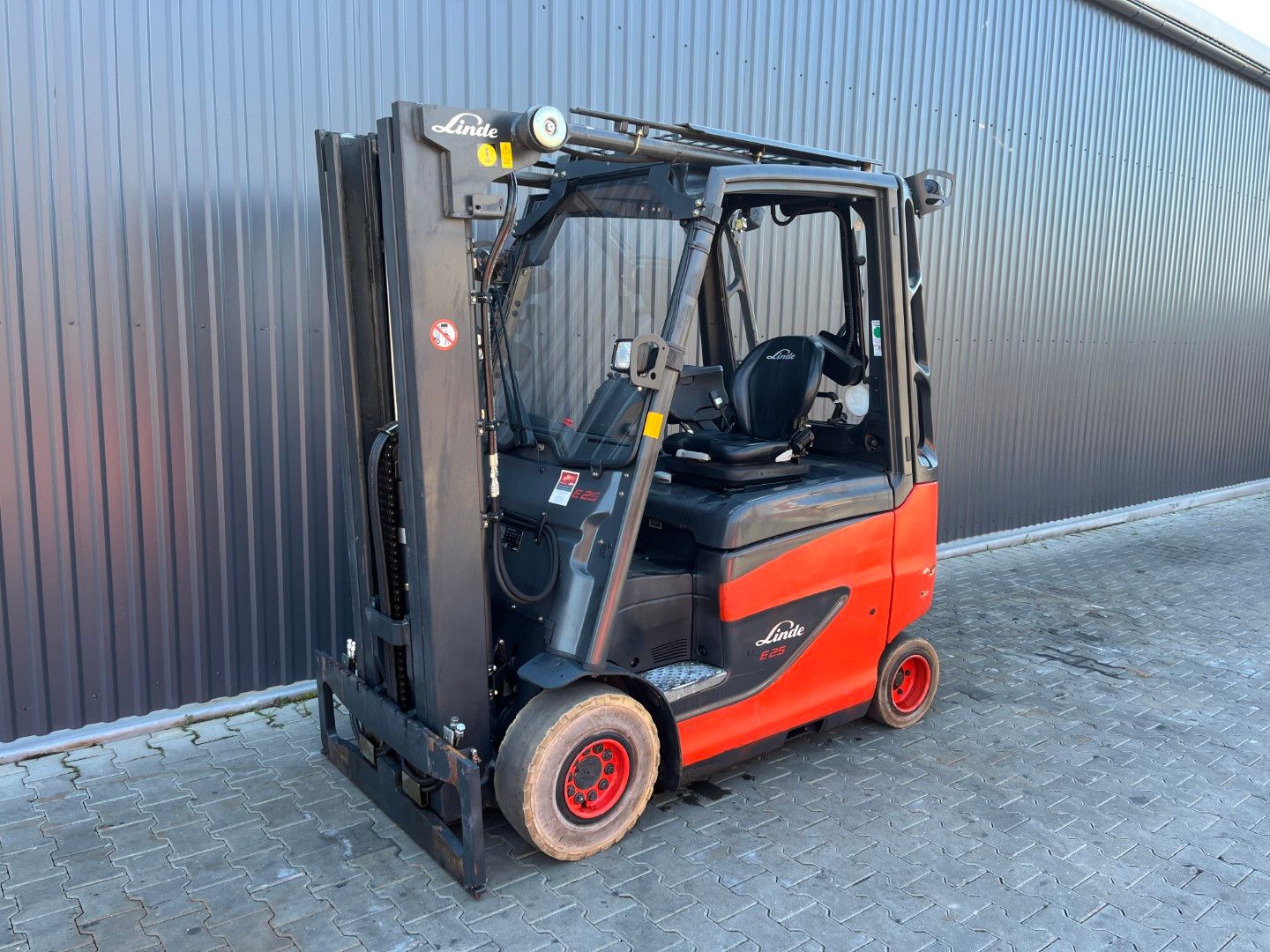 Linde E25H-01/600