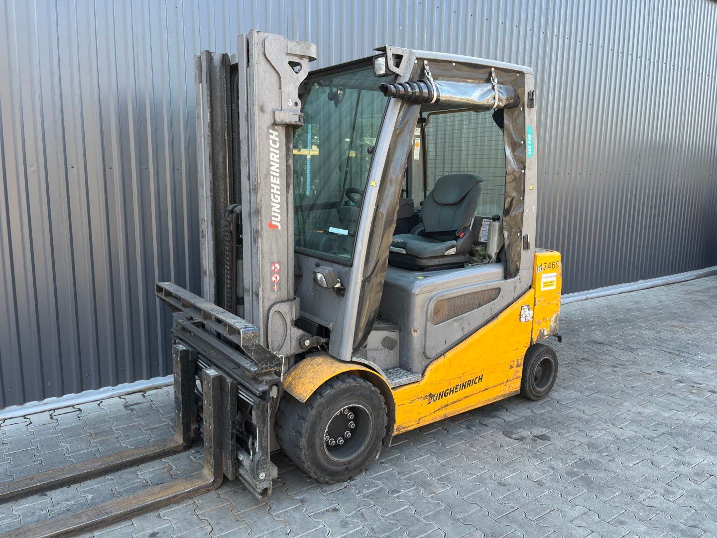 Jungheinrich EFGS30