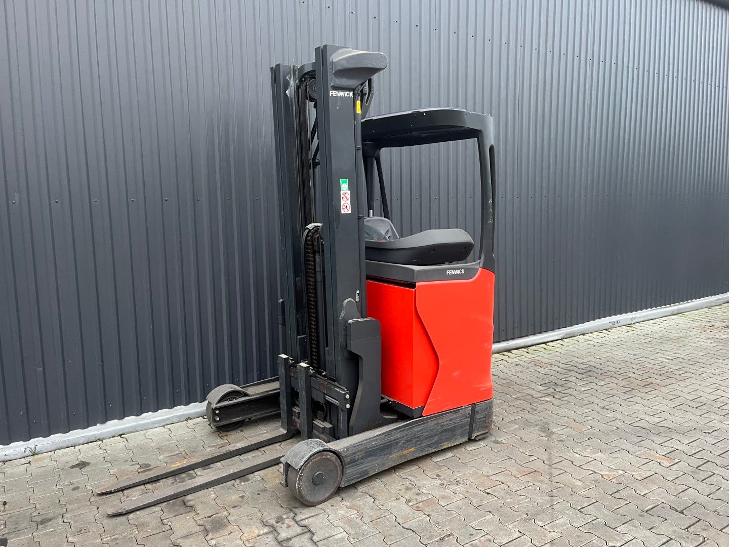 Linde R12B-01