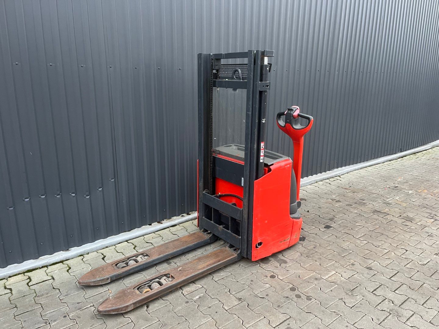 Linde L12L
