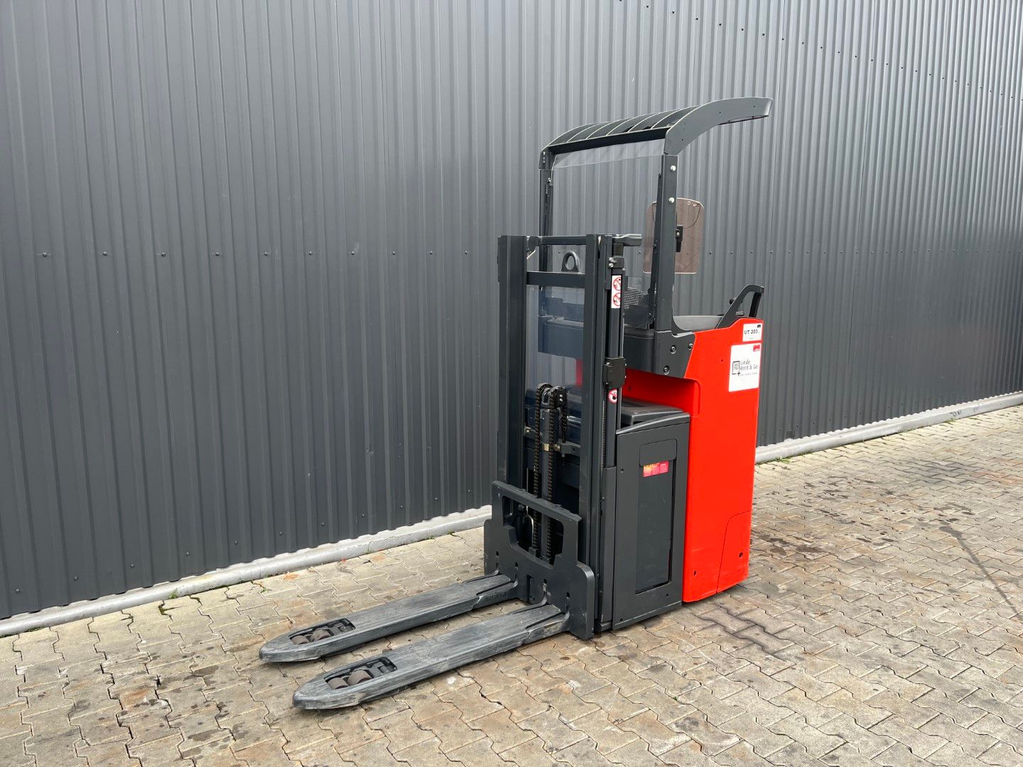Linde D12R