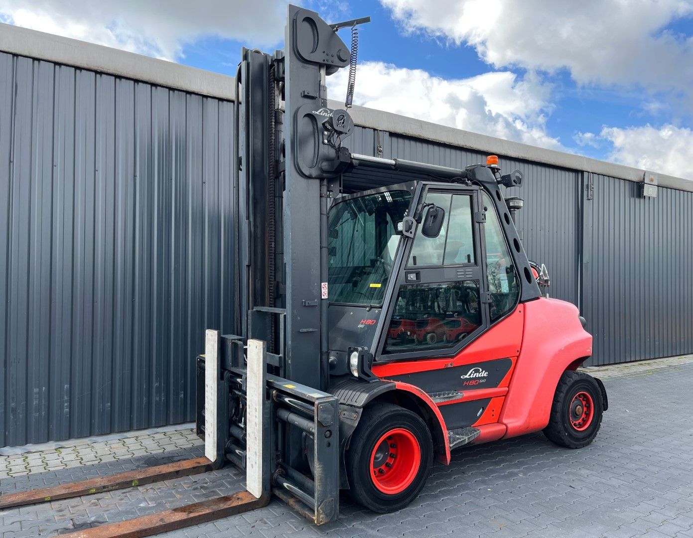 Linde H80T-03/900