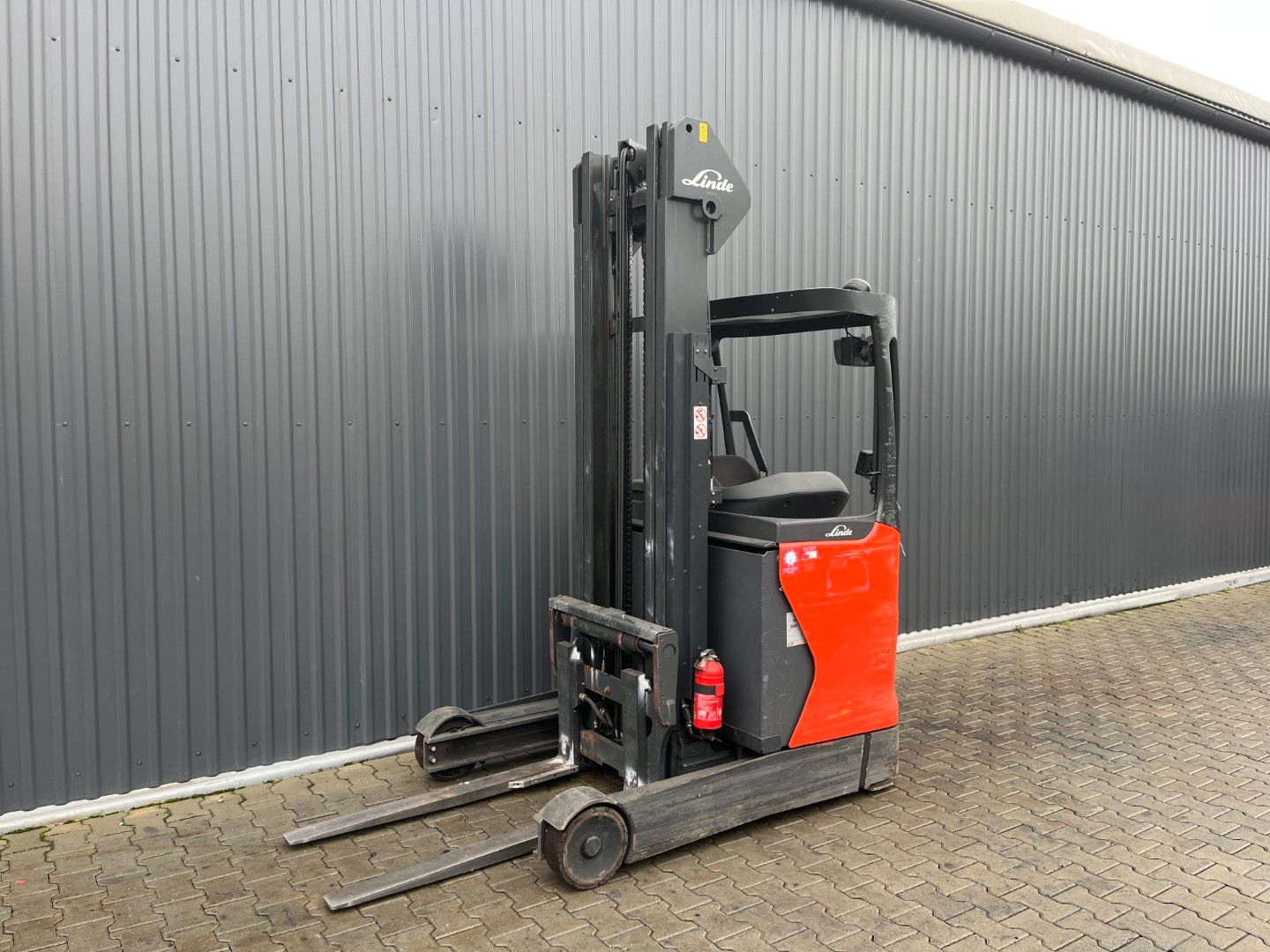 Linde R16-01