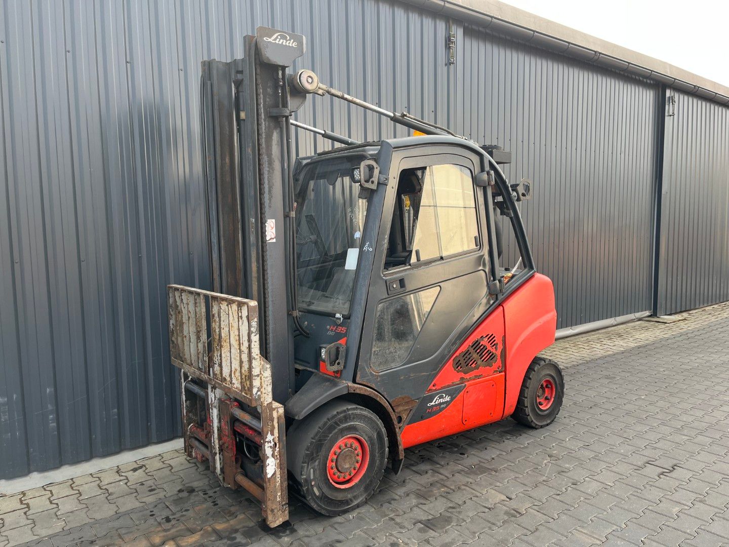 Linde H35D-02