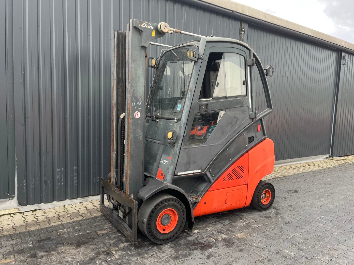 Linde H30T-01