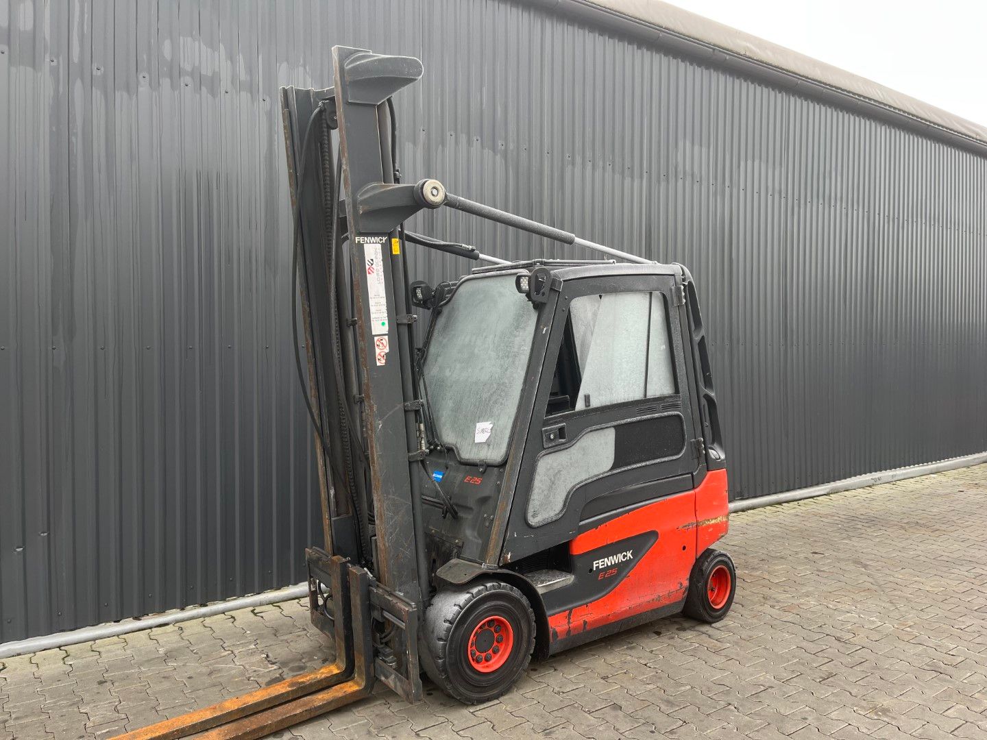 Linde E25