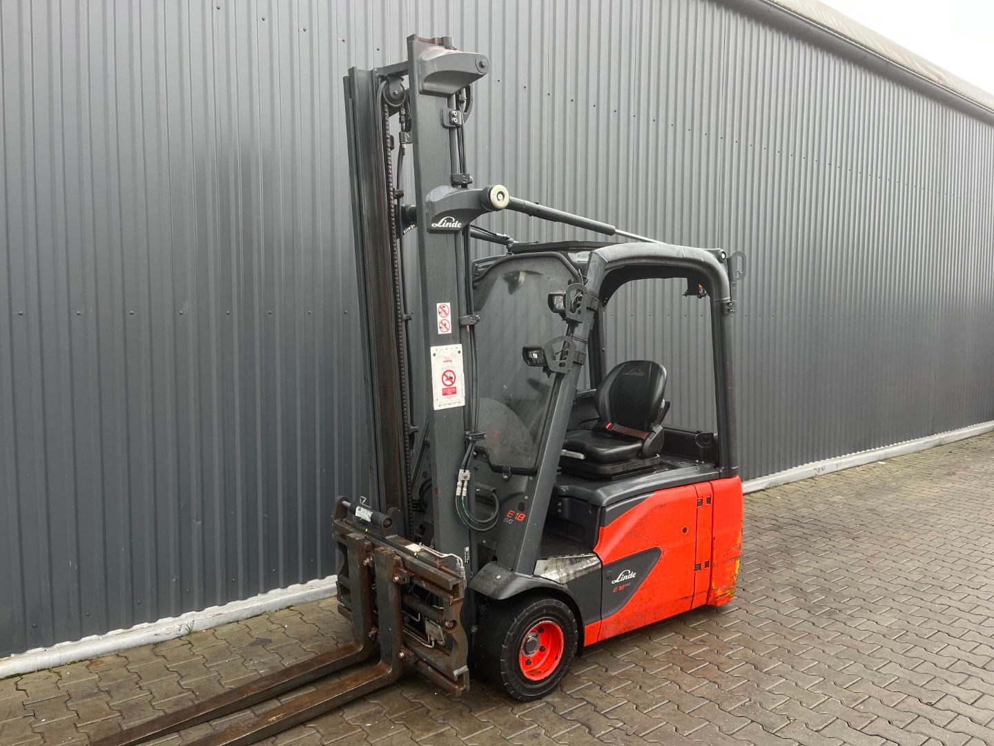 Linde E18-02