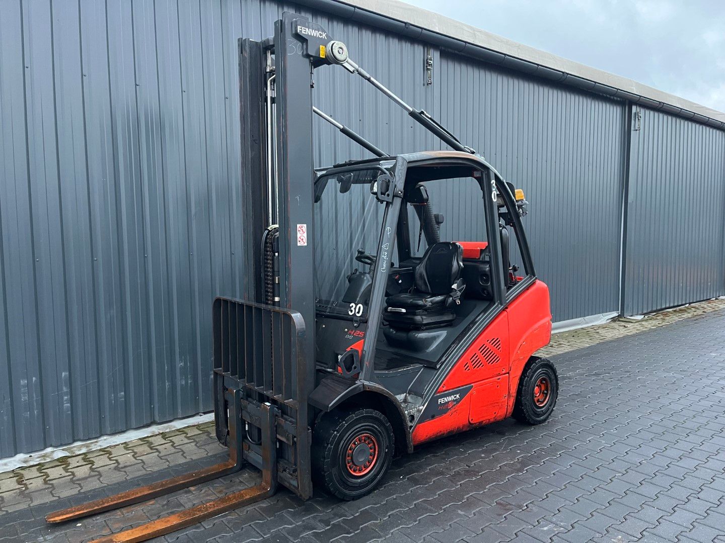 Linde H25T-02