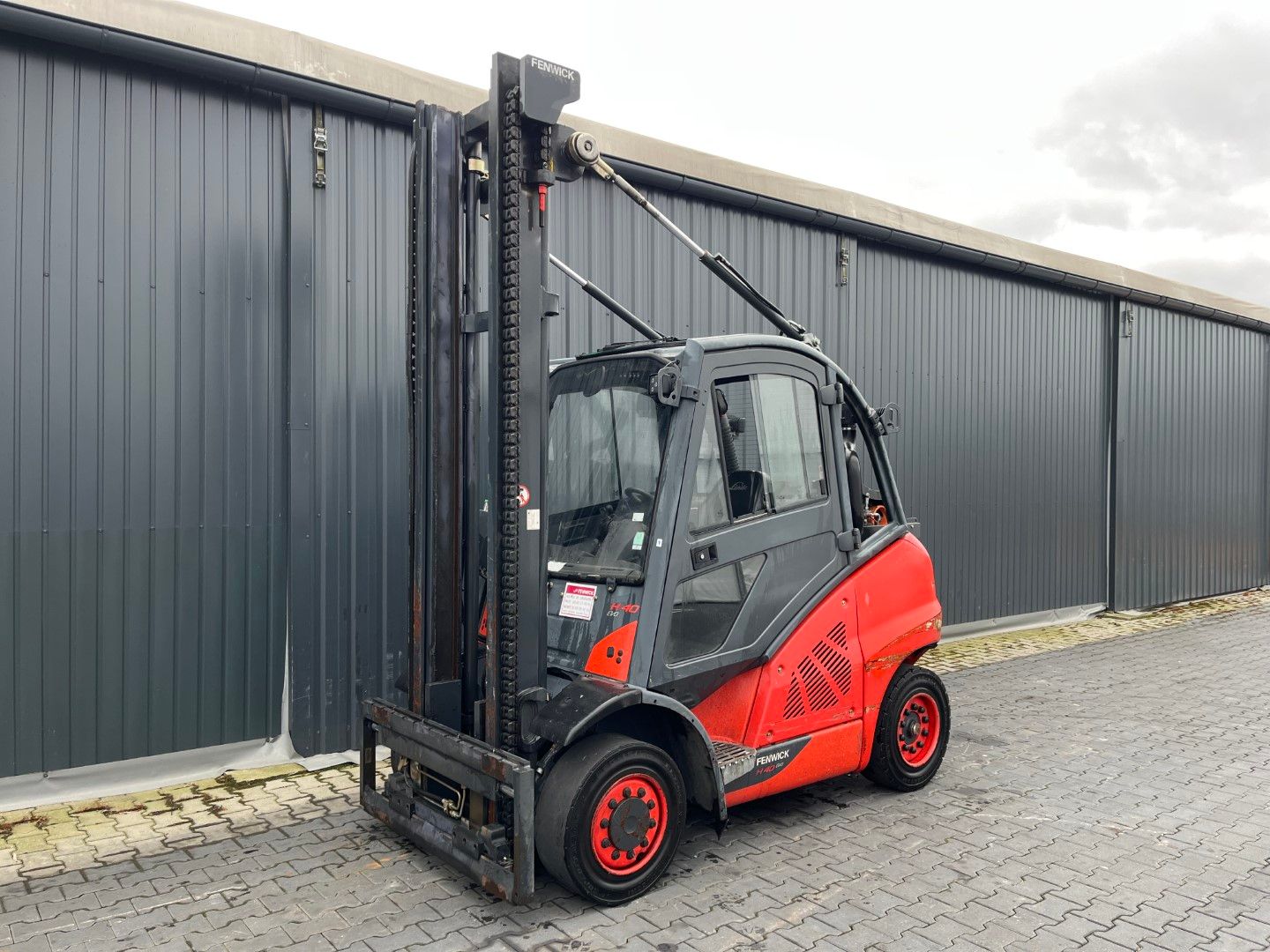 Linde H40T-02