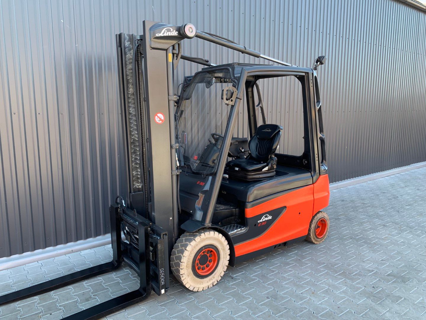 Linde E30L