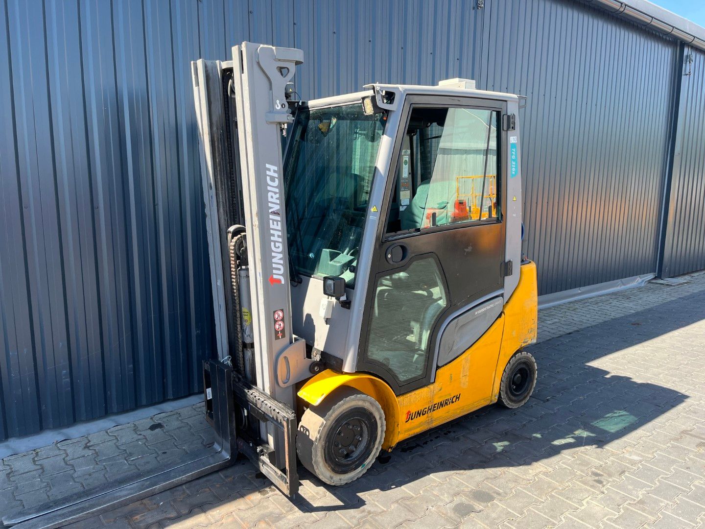 Jungheinrich TFG316s