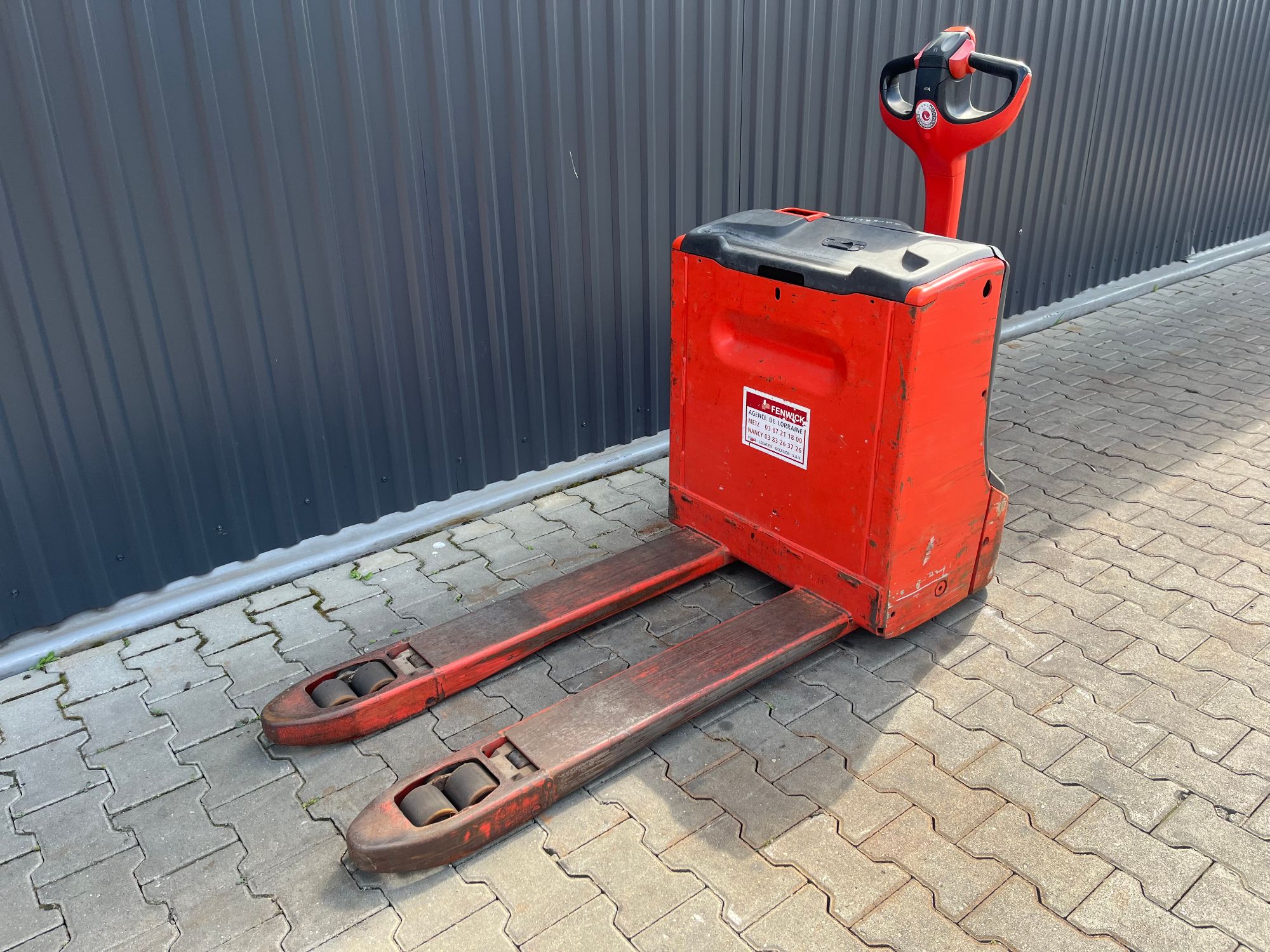 Linde T16