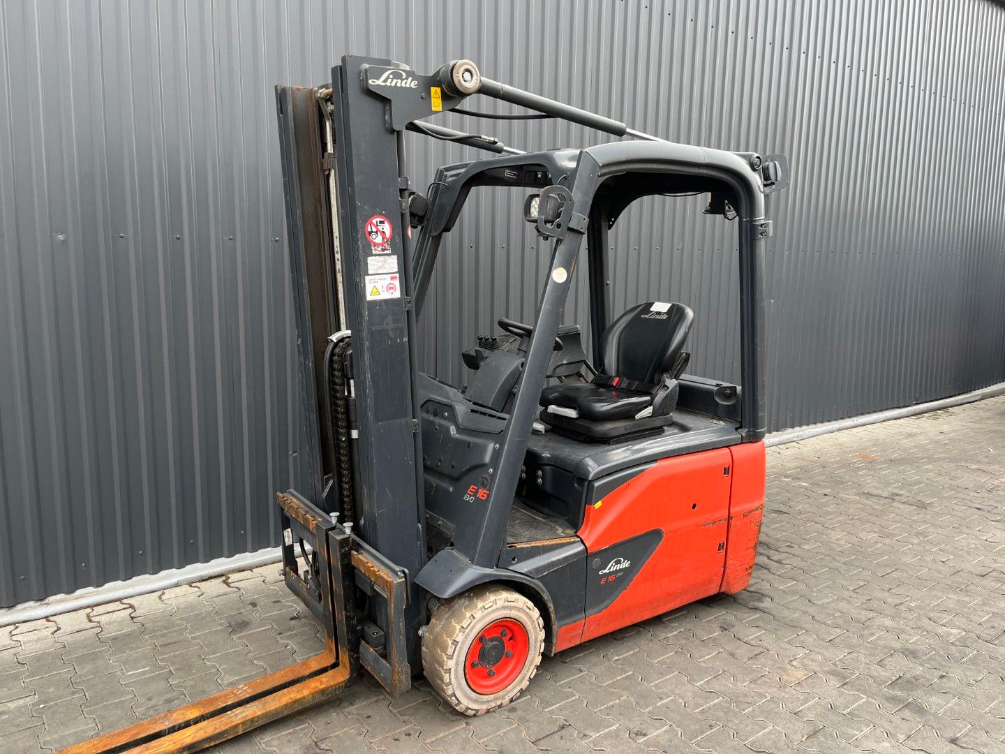 Linde E16-02