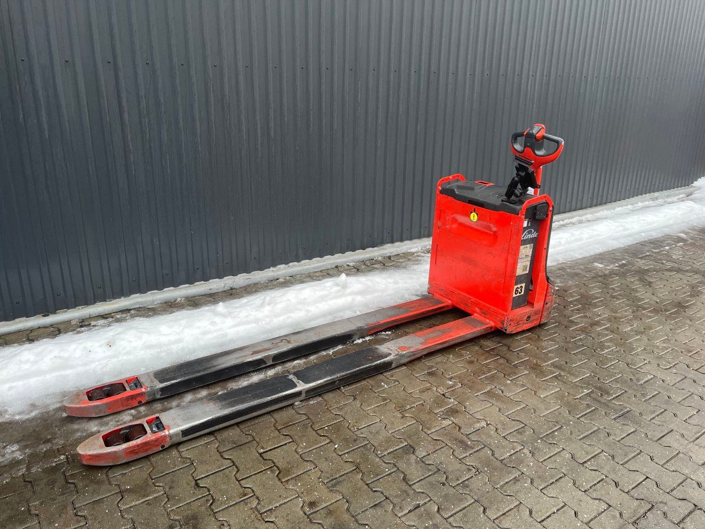 Linde T16