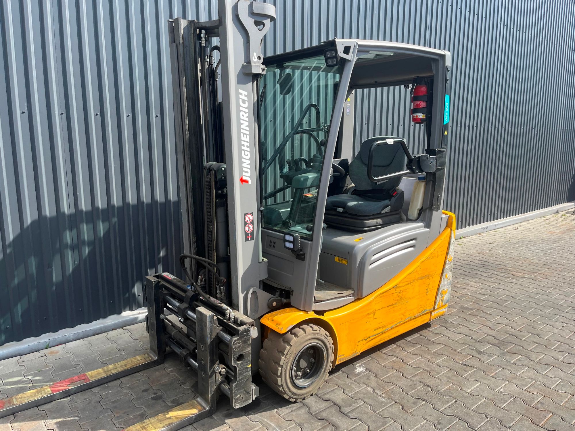 Jungheinrich EFG220