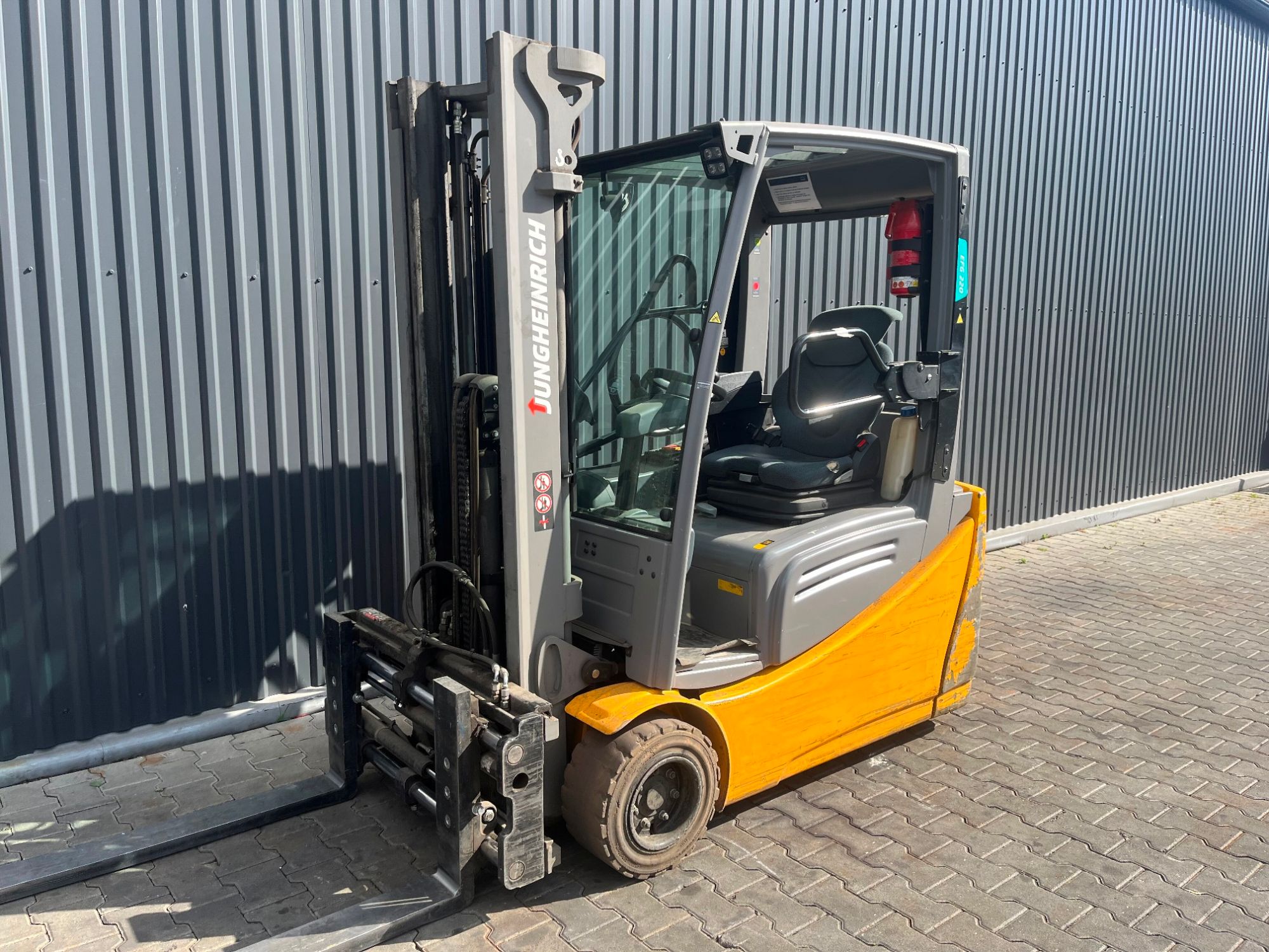 Jungheinrich EFG220