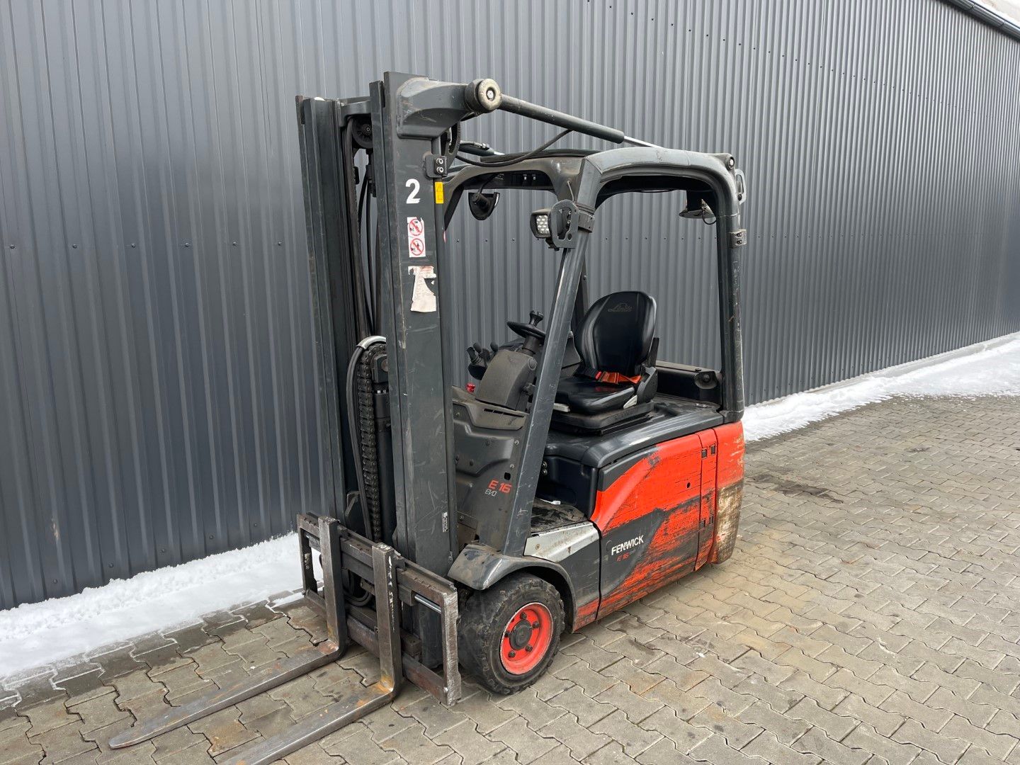 Linde E16-02
