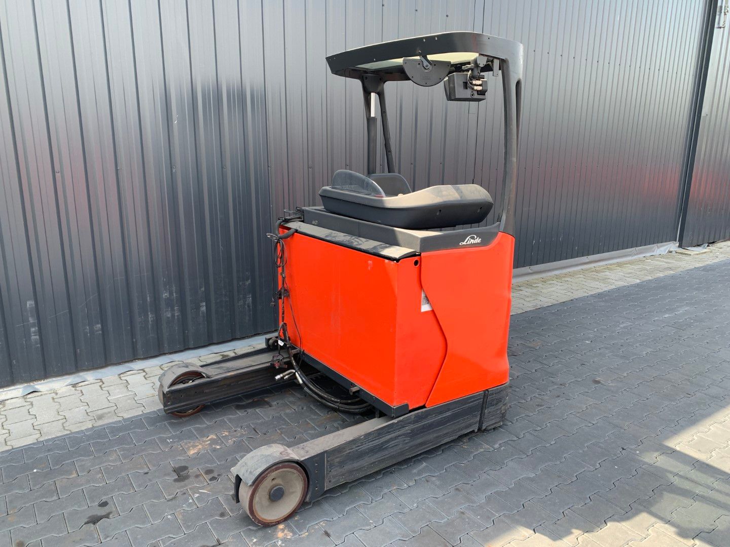 Linde R14-01