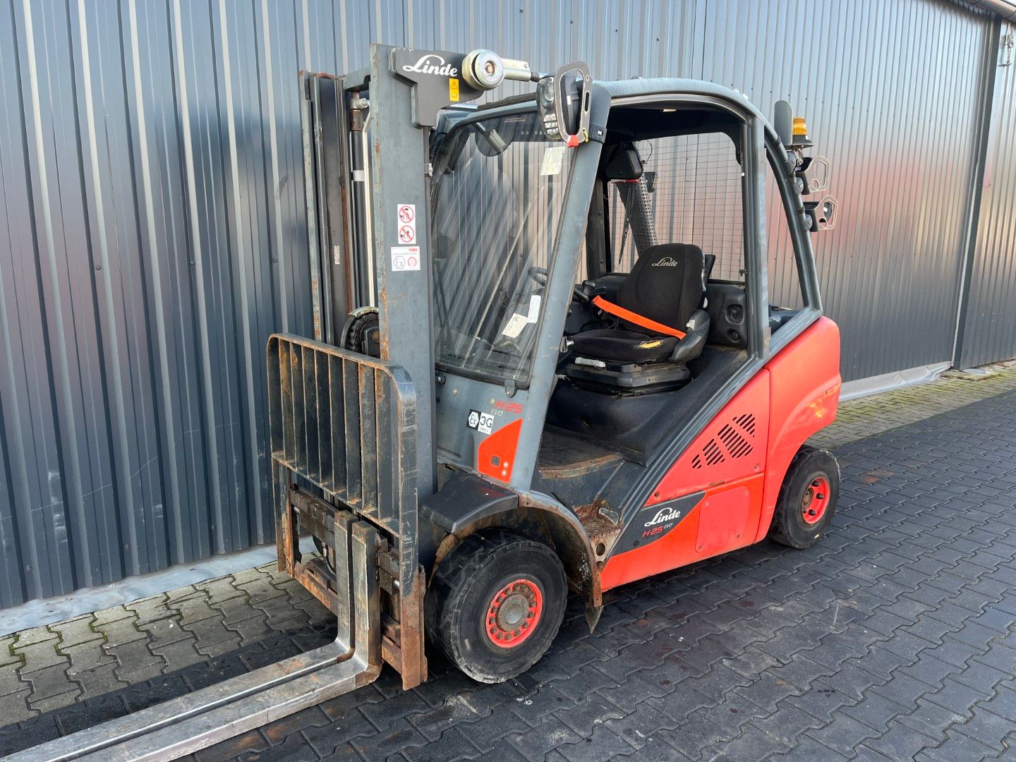 Linde H25D-02