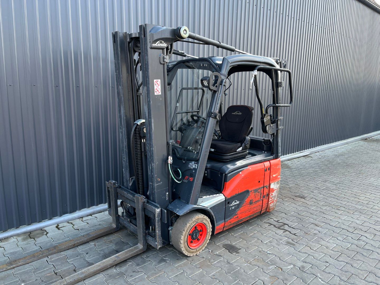 Linde E16-02
